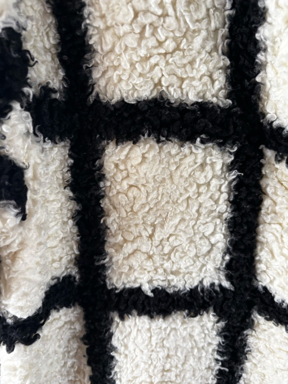 Reformation Bromley Teddy Sherpa Coat Black White Grid Plaid Long Jacket Size S - Picture 8 of 16